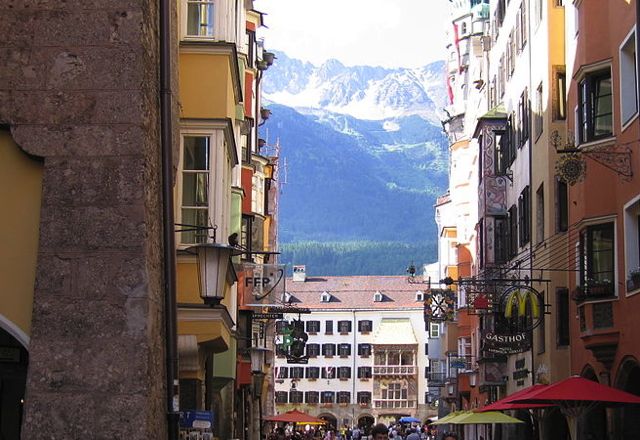 old Innsbruck_and_gold_roof